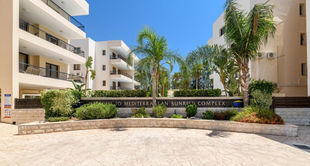 Mediterranean Sunrise Complex Ворокліні Екстер'єр фото